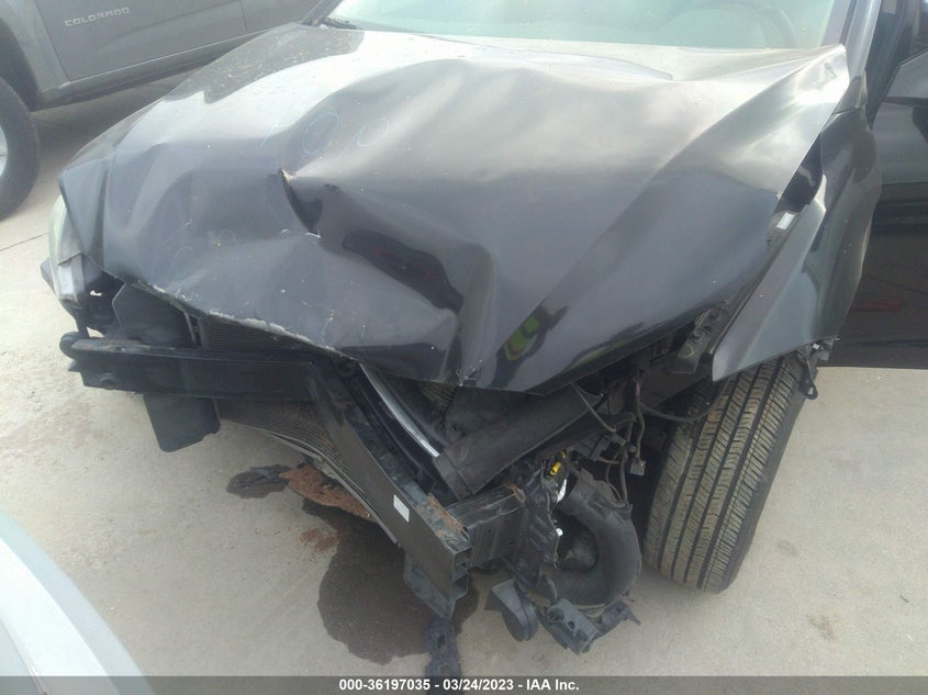 VIN KMHD74LFXHU393347 2017 HYUNDAI ELANTRA SE