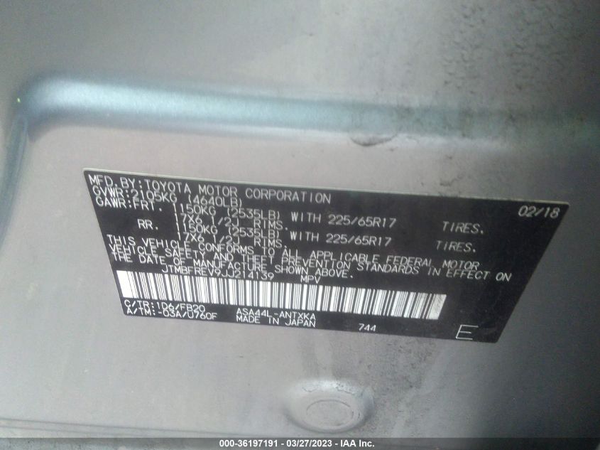2018 TOYOTA RAV4 LE - JTMBFREV9JJ214139