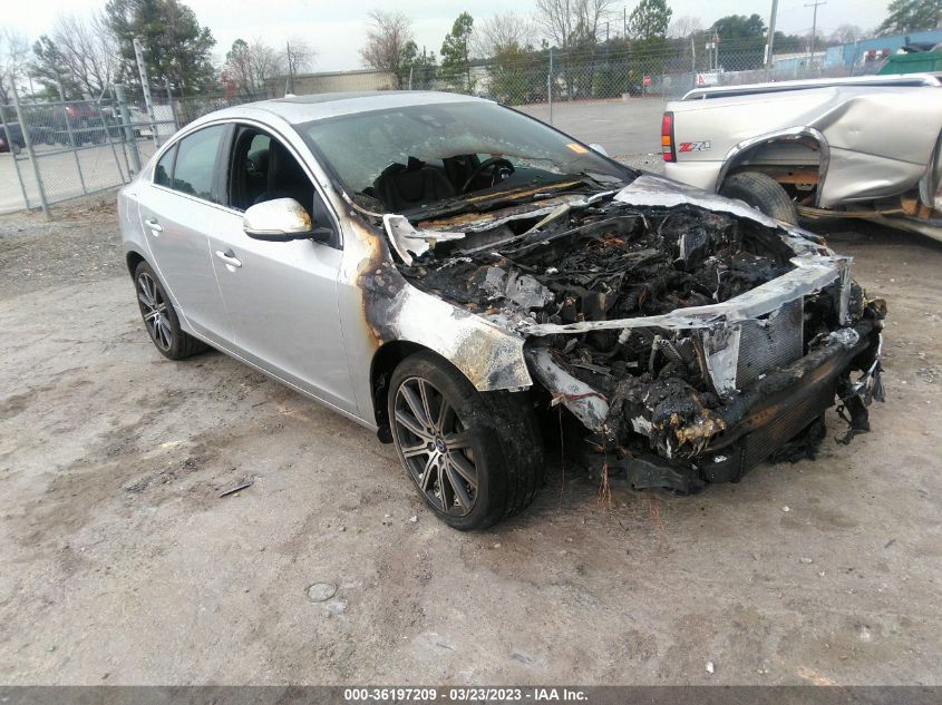 2015 VOLVO S60 T6 DRIVE-E PLATINUM - YV149MFD8F1314694