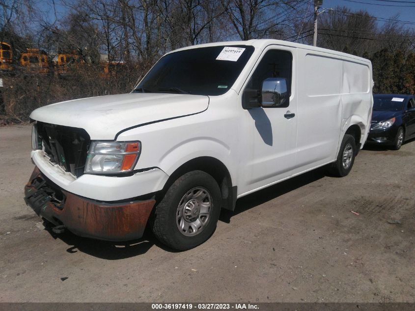 2015 NISSAN NV SV 1N6AF0KY3FN800967