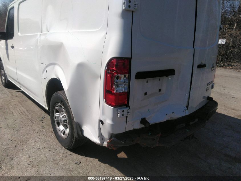2015 NISSAN NV SV 1N6AF0KY3FN800967