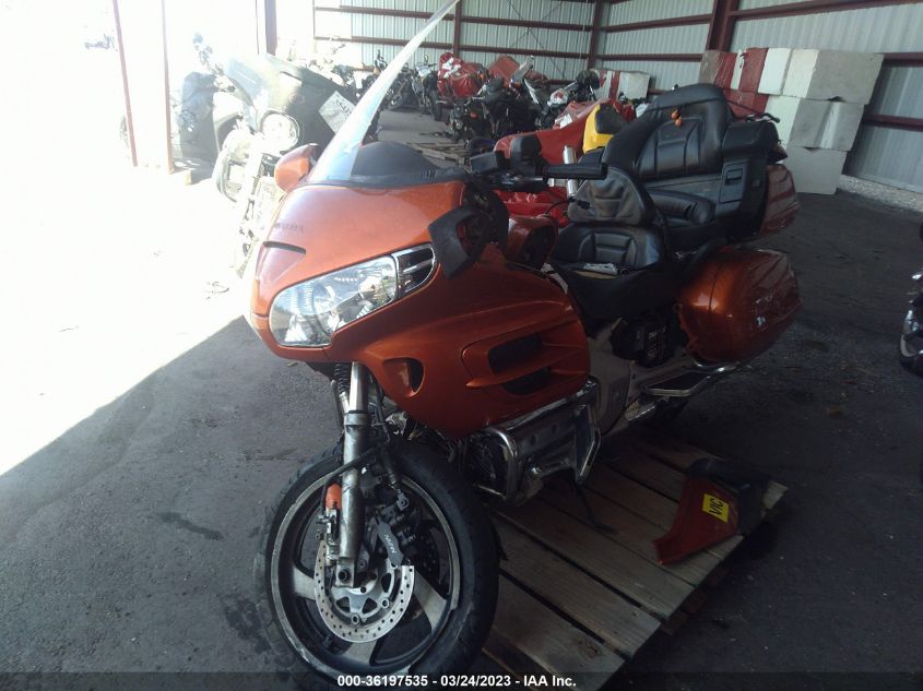 2002 HONDA GL1800 1HFSC47032A110749