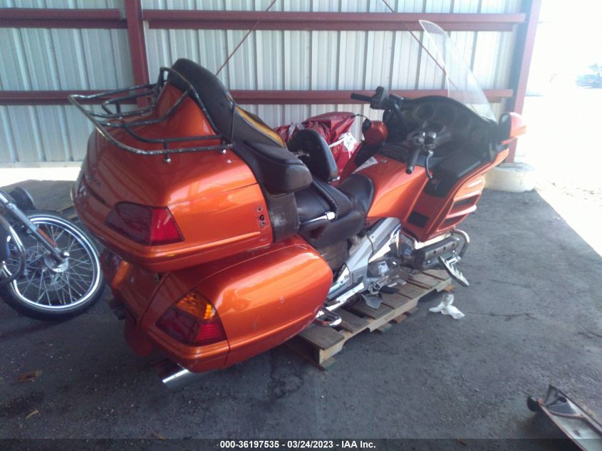 2002 HONDA GL1800 1HFSC47032A110749