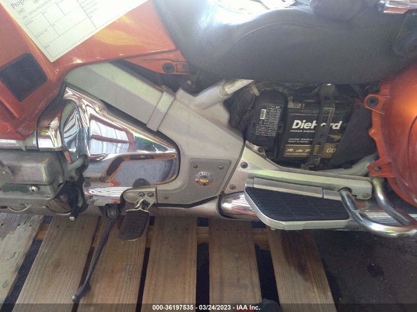 2002 HONDA GL1800 1HFSC47032A110749