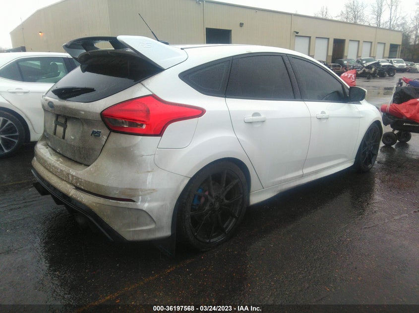 VIN WF0DP3TH6H4121083 2017 FORD FOCUS RS