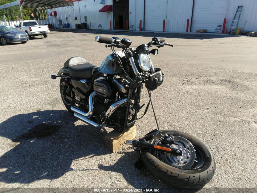 2012 HARLEY-DAVIDSON XL1200 FORTY-EIGHT - 1HD1LC319CC455173