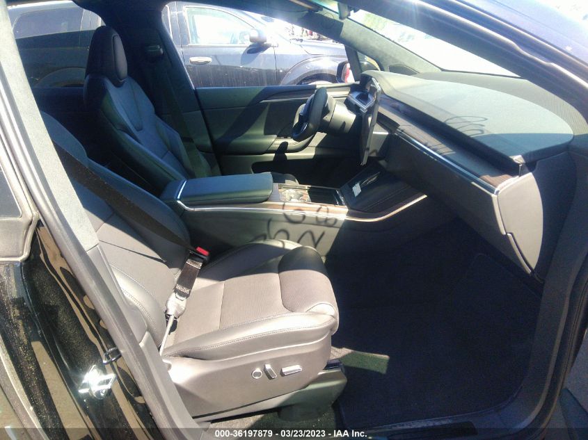 2023 TESLA MODEL X - 7SAXCBE55PF366721