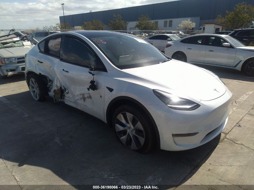 2021 TESLA MODEL Y LONG RANGE - 5YJYGDEE8MF269638