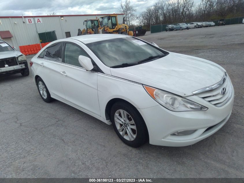 2013 HYUNDAI SONATA GLS - 5NPEB4AC5DH554773