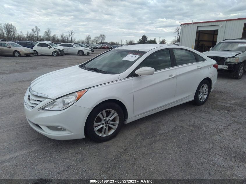 2013 HYUNDAI SONATA GLS - 5NPEB4AC5DH554773