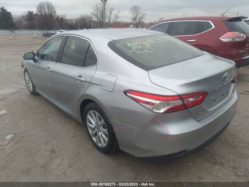2018 TOYOTA CAMRY LE/SE/XLE/L - JTNB11HK9J3019711