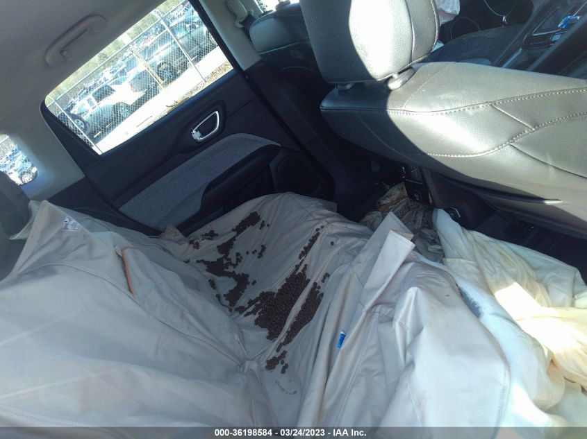 2022 JEEP COMPASS LATITUDE LUX - 3C4NJDFB3NT205695