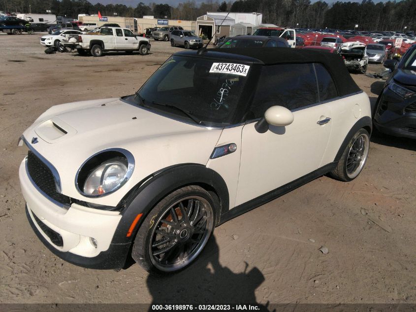 2015 MINI COOPER CONVERTIBLE S - WMWZP3C58F2A91639