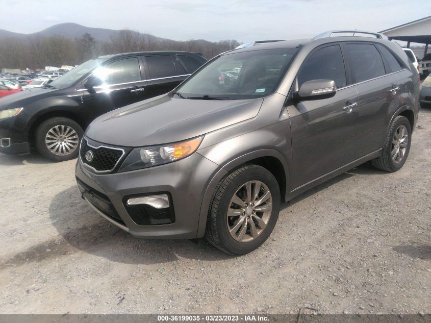 2013 KIA SORENTO SX - 5XYKW4A21DG416217