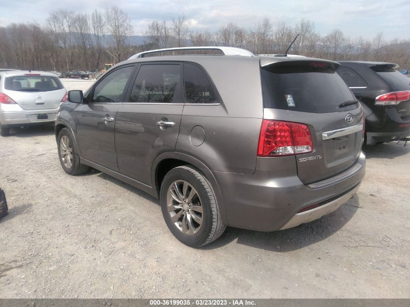 2013 KIA SORENTO SX - 5XYKW4A21DG416217