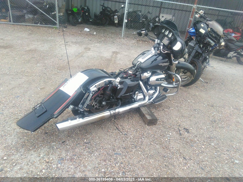 VIN 1HD1KBC14JB624550 2018 HARLEY-DAVIDSON FLHX STREET GLIDE