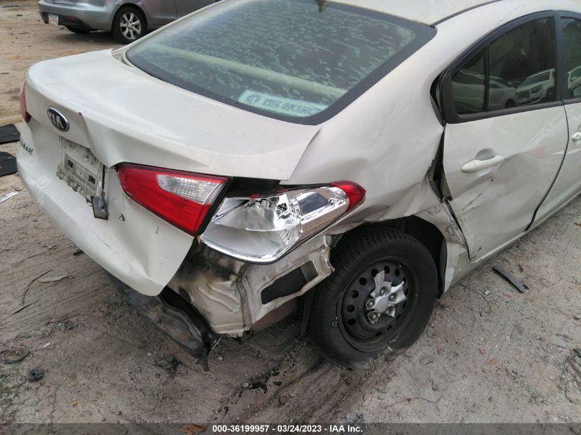 2015 KIA FORTE LX - KNAFK4A65F5327579