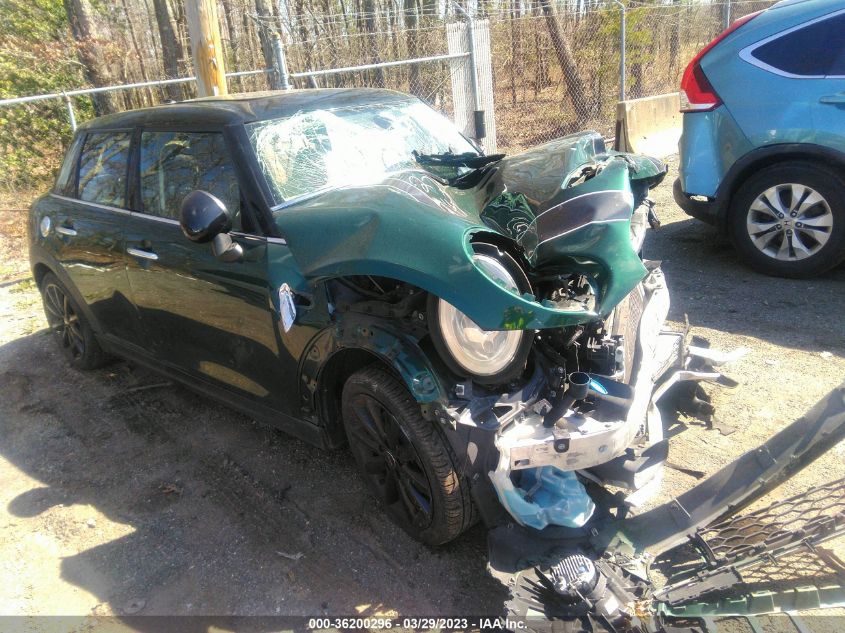 2015 MINI COOPER HARDTOP 4 DOOR S - WMWXU3C59F2B57180