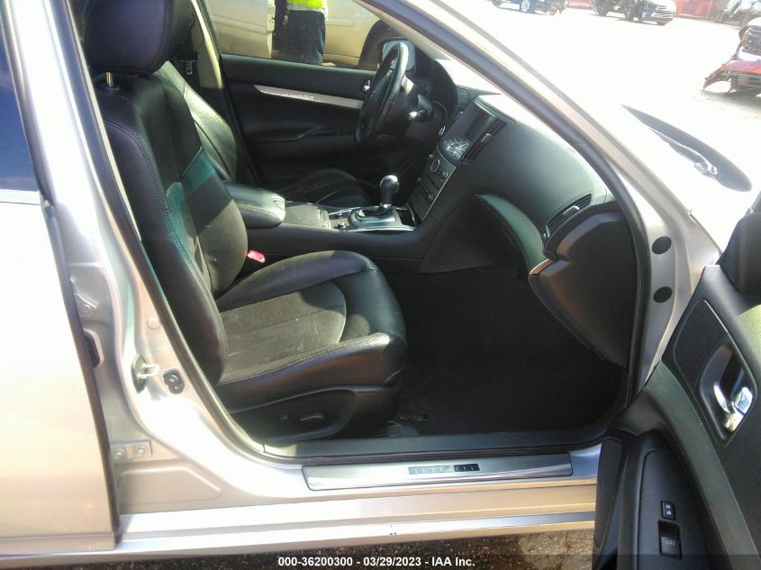 2015 INFINITI Q40 JN1CV6AP6FM503484