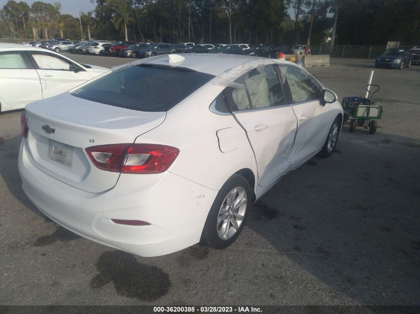 2019 CHEVROLET CRUZE LT - 1G1BE5SM5K7110777