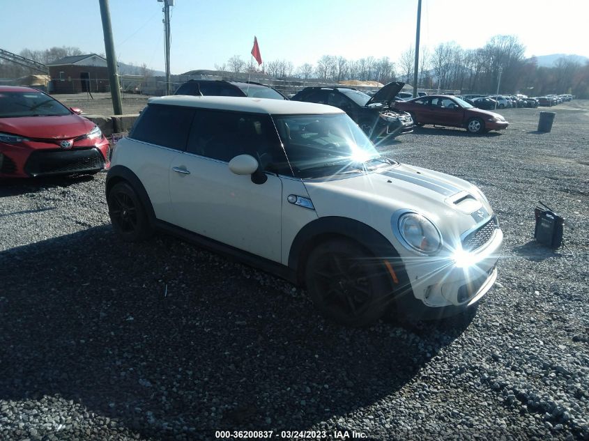 2013 MINI COOPER HARDTOP S - WMWSV3C50DT388416