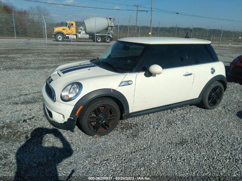 2013 MINI COOPER HARDTOP S - WMWSV3C50DT388416