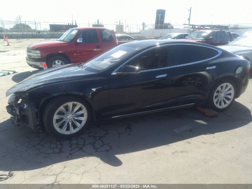 2018 TESLA MODEL S 75D/100D/P100D - 5YJSA1E20JF280771