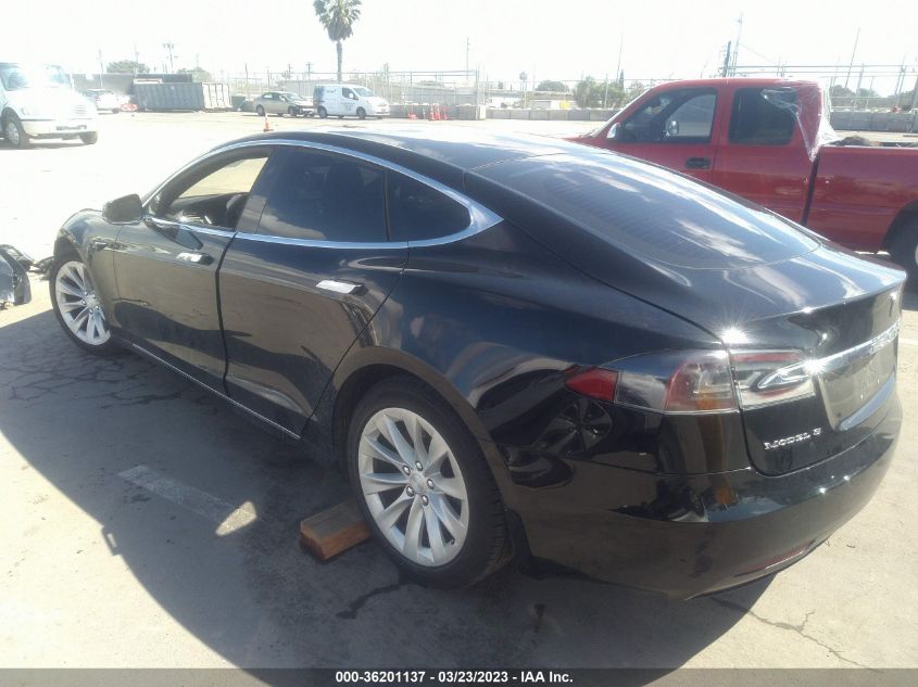 2018 TESLA MODEL S 75D/100D/P100D - 5YJSA1E20JF280771