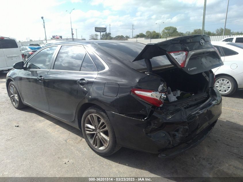 2015 TOYOTA CAMRY SE - 4T1BF1FKXFU044879
