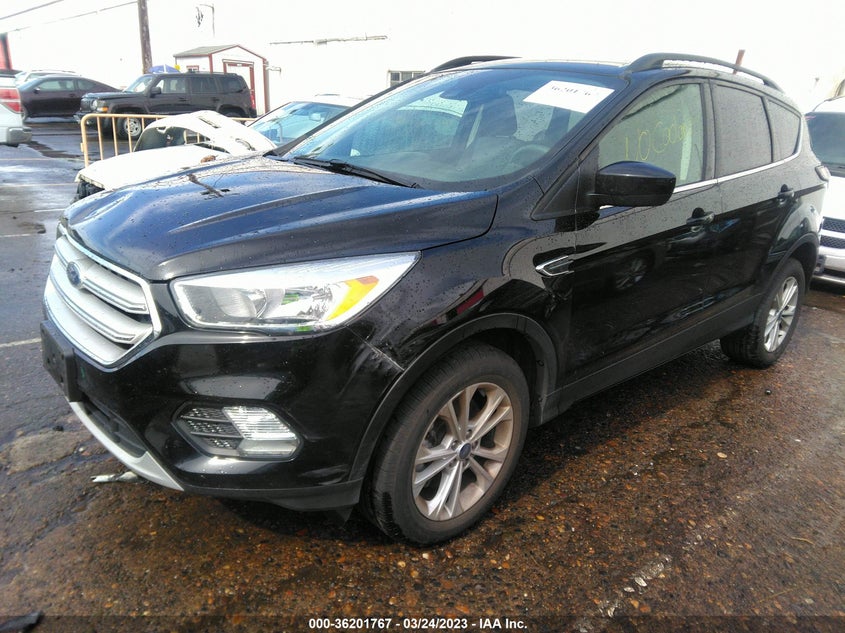 VIN 1FMCU9GD1JUB46718 2018 FORD ESCAPE SE
