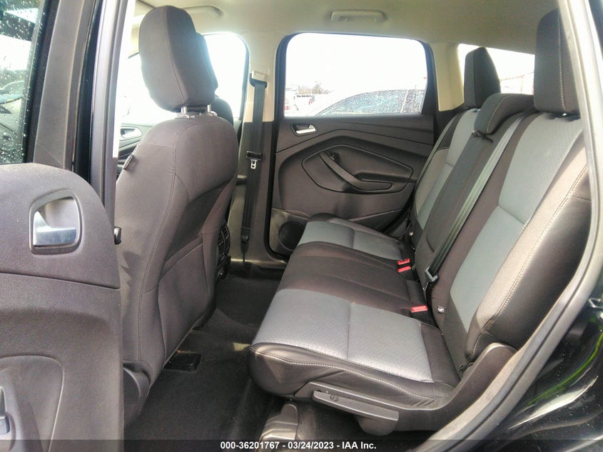 VIN 1FMCU9GD1JUB46718 2018 FORD ESCAPE SE
