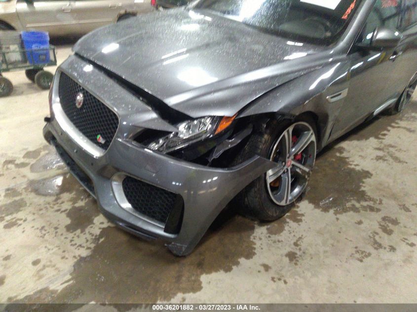 2019 JAGUAR F-PACE S - SADCM2FV6KA393018