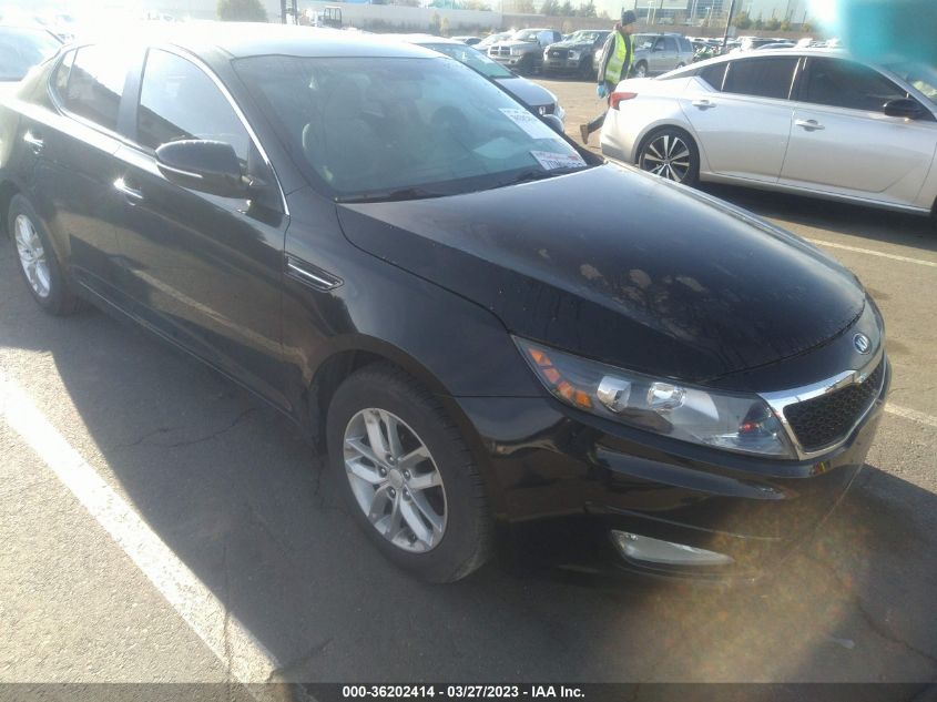 VIN 5XXGM4A78DG241184 2013 KIA OPTIMA no.1