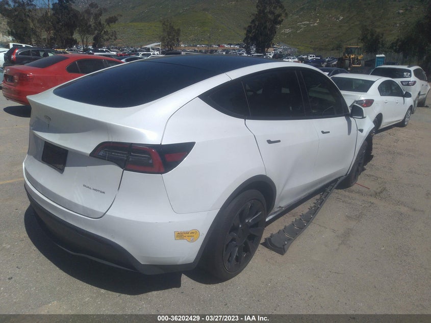 VIN 5YJYGDEE0LF034245 2020 TESLA MODEL Y LONG RANGE