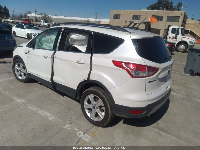 2016 FORD ESCAPE SE - 1FMCU0GXXGUC24461