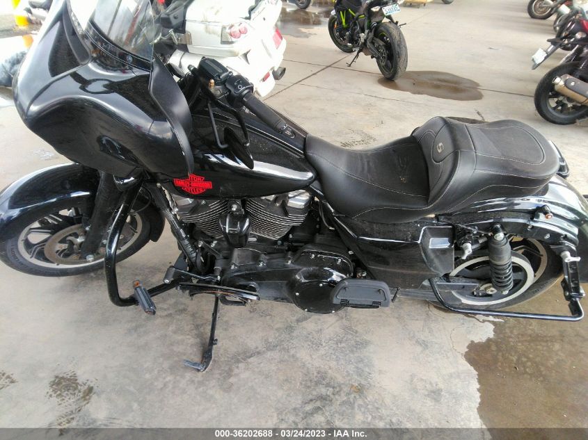 2019 HARLEY-DAVIDSON FLHT 1HD1FVC21KB664276