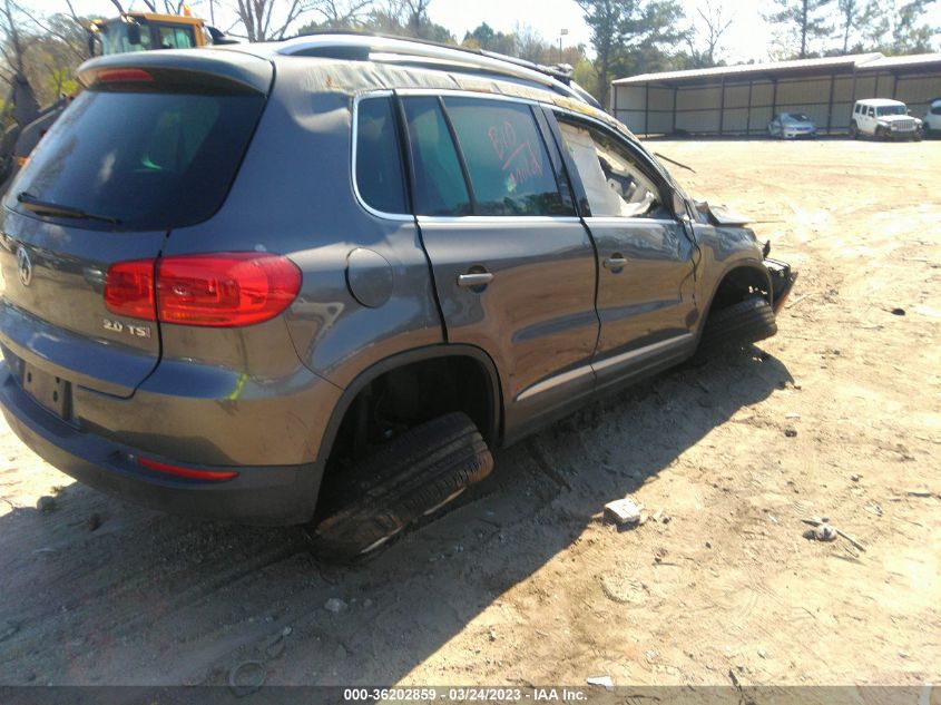 2013 VOLKSWAGEN TIGUAN SE W/SUNROOF & NAV - WVGAV7AX2DW024227