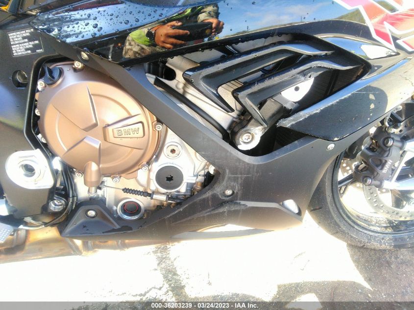 2022 BMW S 1000 RR - WB10E2305N6G11543