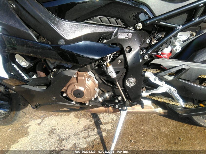 2022 BMW S 1000 RR - WB10E2305N6G11543