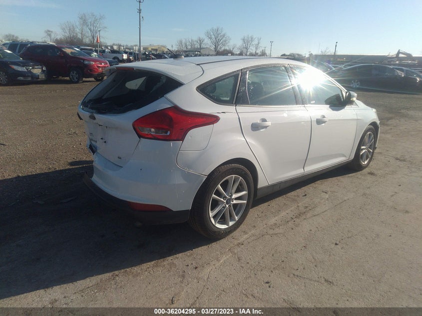 VIN 1FADP3K22HL217630 2017 FORD FOCUS SE