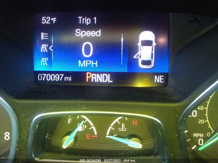 VIN 1FADP3K22HL217630 2017 FORD FOCUS SE