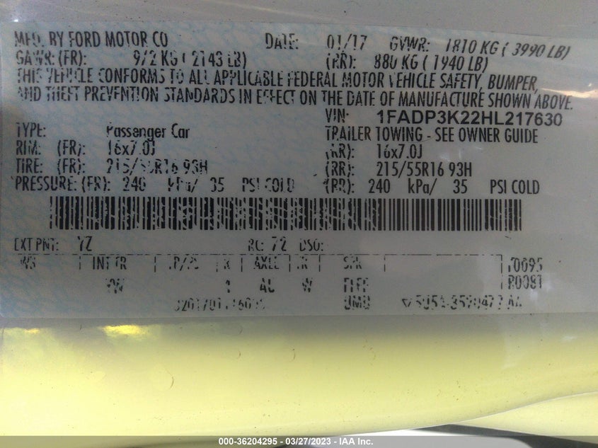 VIN 1FADP3K22HL217630 2017 FORD FOCUS SE