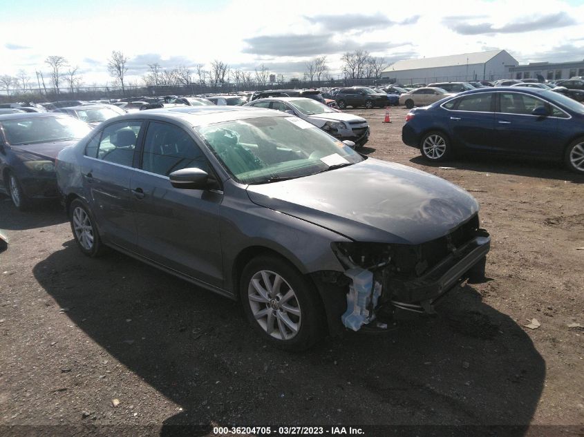 2014 VOLKSWAGEN JETTA SEDAN SE - 3VWD17AJ0EM376469