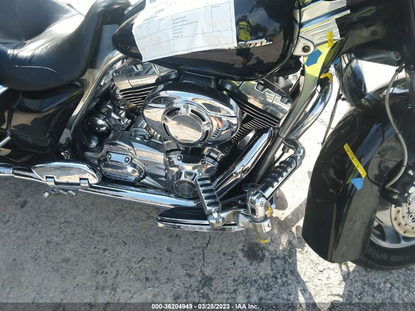 2007 HARLEY-DAVIDSON FLHX - 1HD1KB41X7Y633824