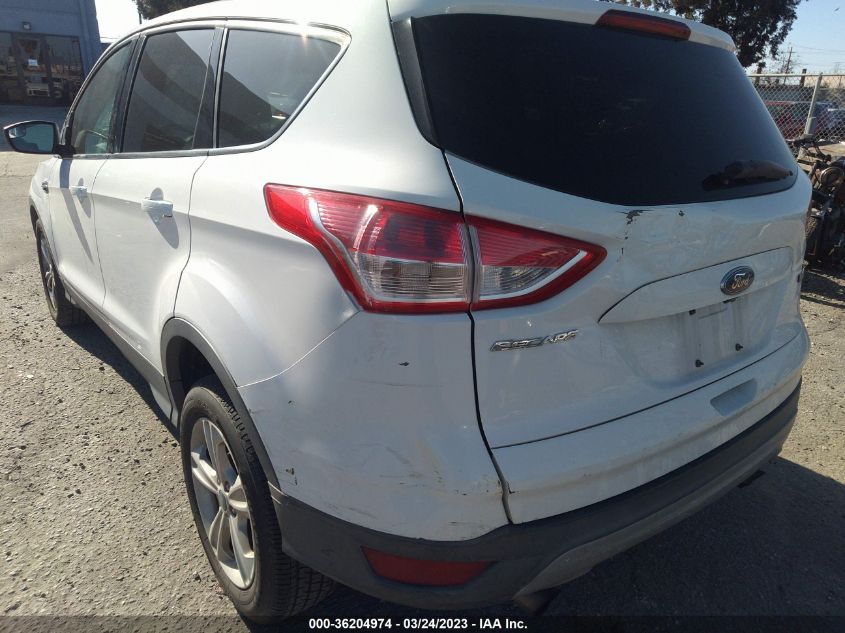 2016 FORD ESCAPE SE - 1FMCU0G90GUA32094