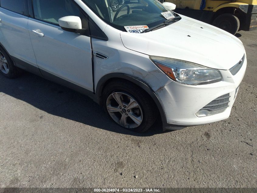 2016 FORD ESCAPE SE - 1FMCU0G90GUA32094