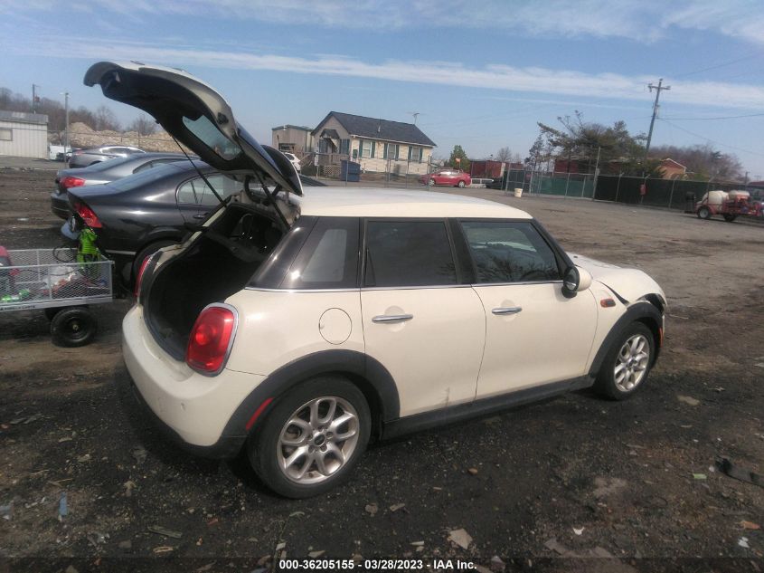 2015 MINI COOPER HARDTOP 4 DOOR WMWXS5C58FT828461