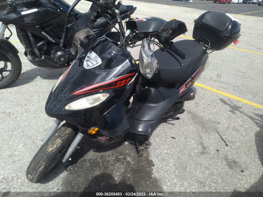 VIN LL0TCAPHXNYS04485 2022 YNGF 49CC SCOOTER