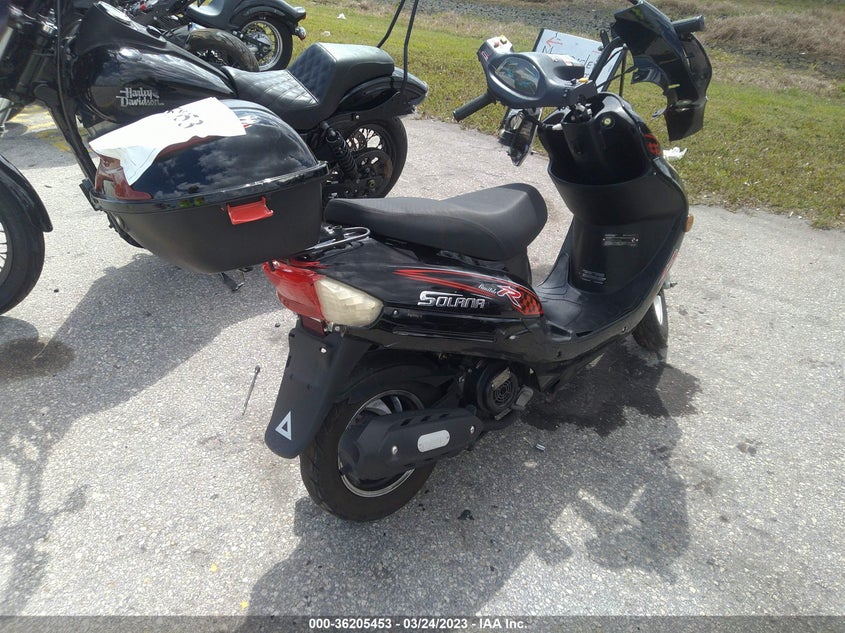 VIN LL0TCAPHXNYS04485 2022 YNGF 49CC SCOOTER