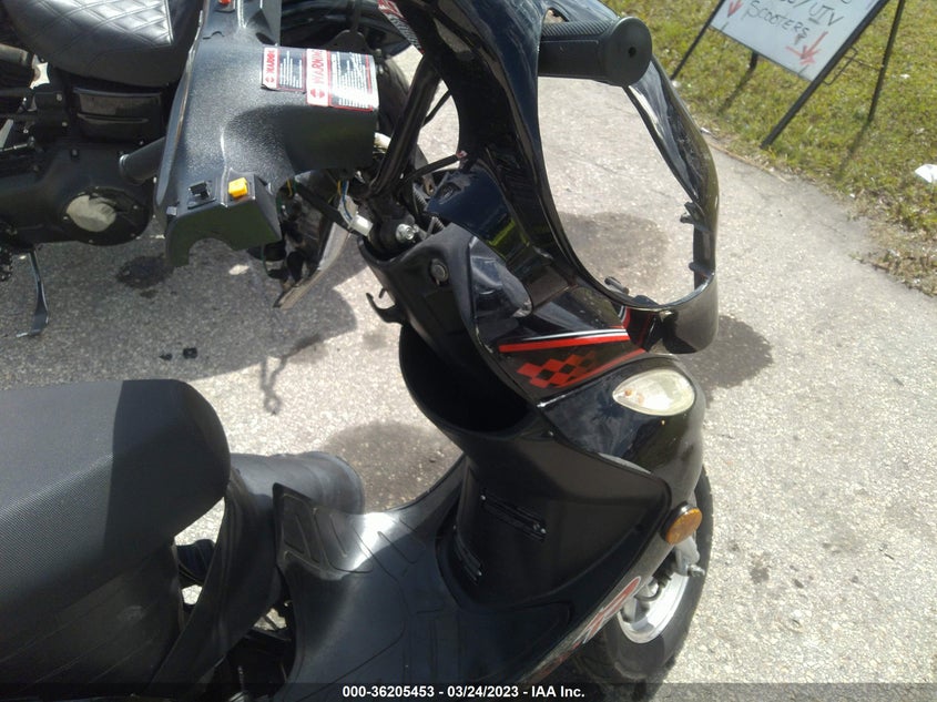 VIN LL0TCAPHXNYS04485 2022 YNGF 49CC SCOOTER